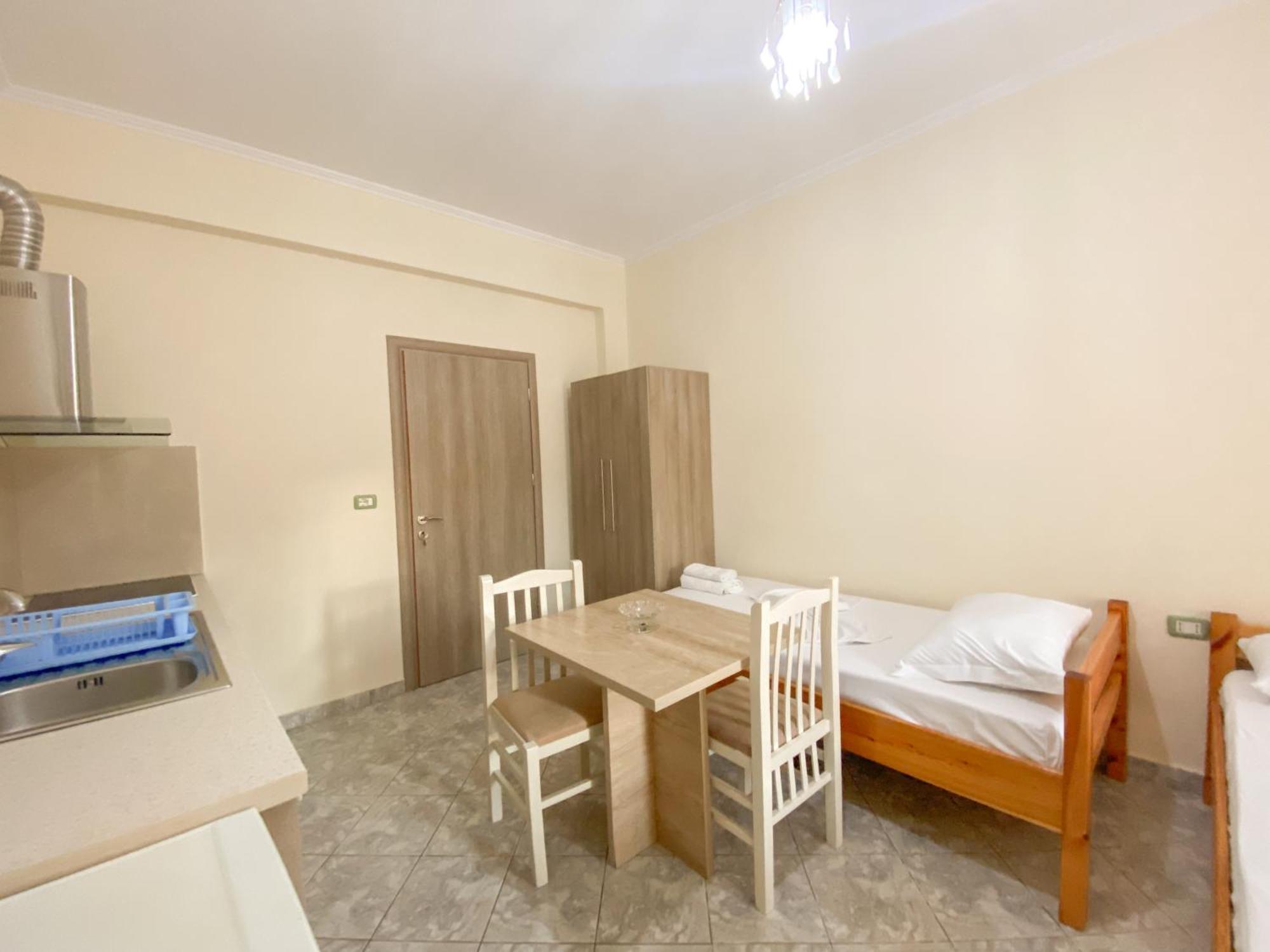 Summerland Saranda Екстериор снимка
