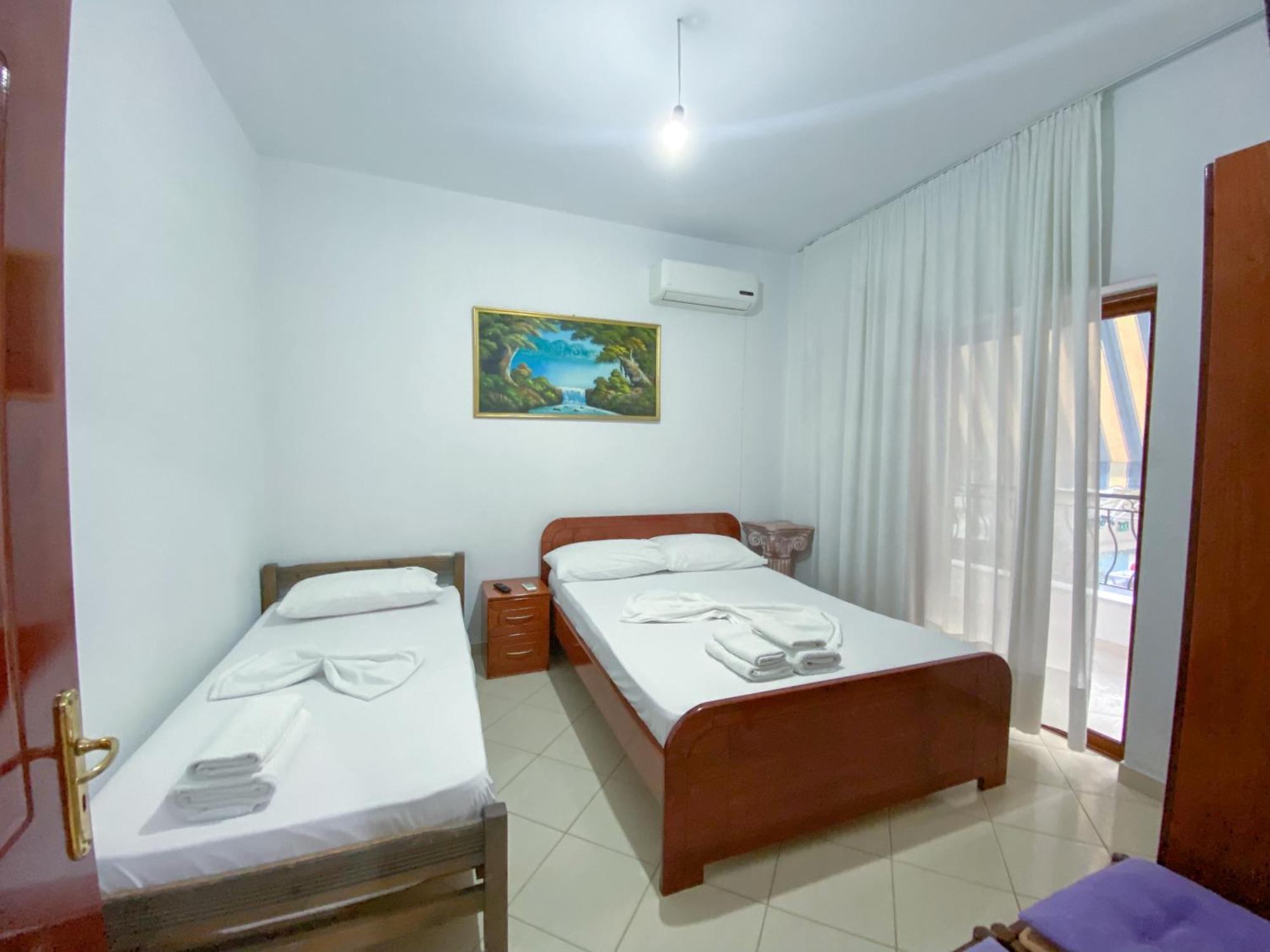 Summerland Saranda Екстериор снимка