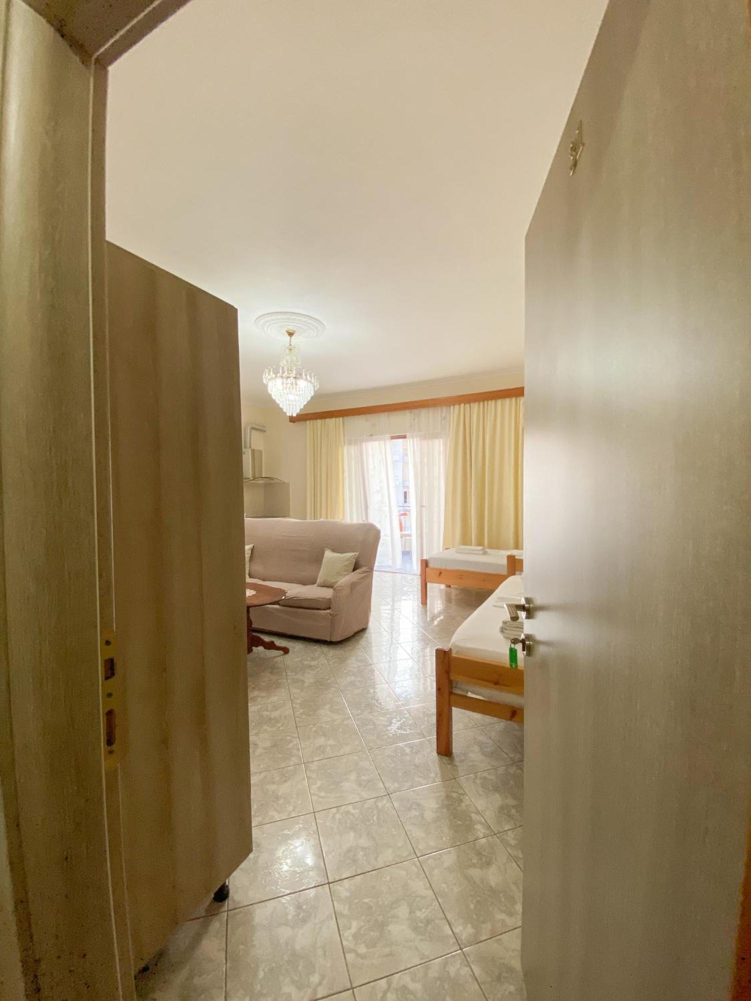 Summerland Saranda Екстериор снимка
